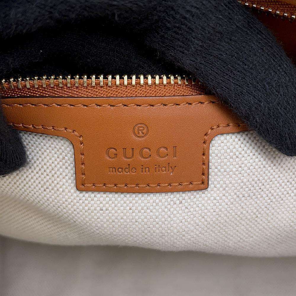 Gucci G Tote Canvas Interlocking Bag - Picture 13 of 14